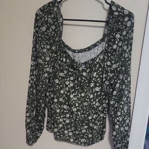 a.n.a Black and White Ruched Tie Front Long Sleeve Blouse